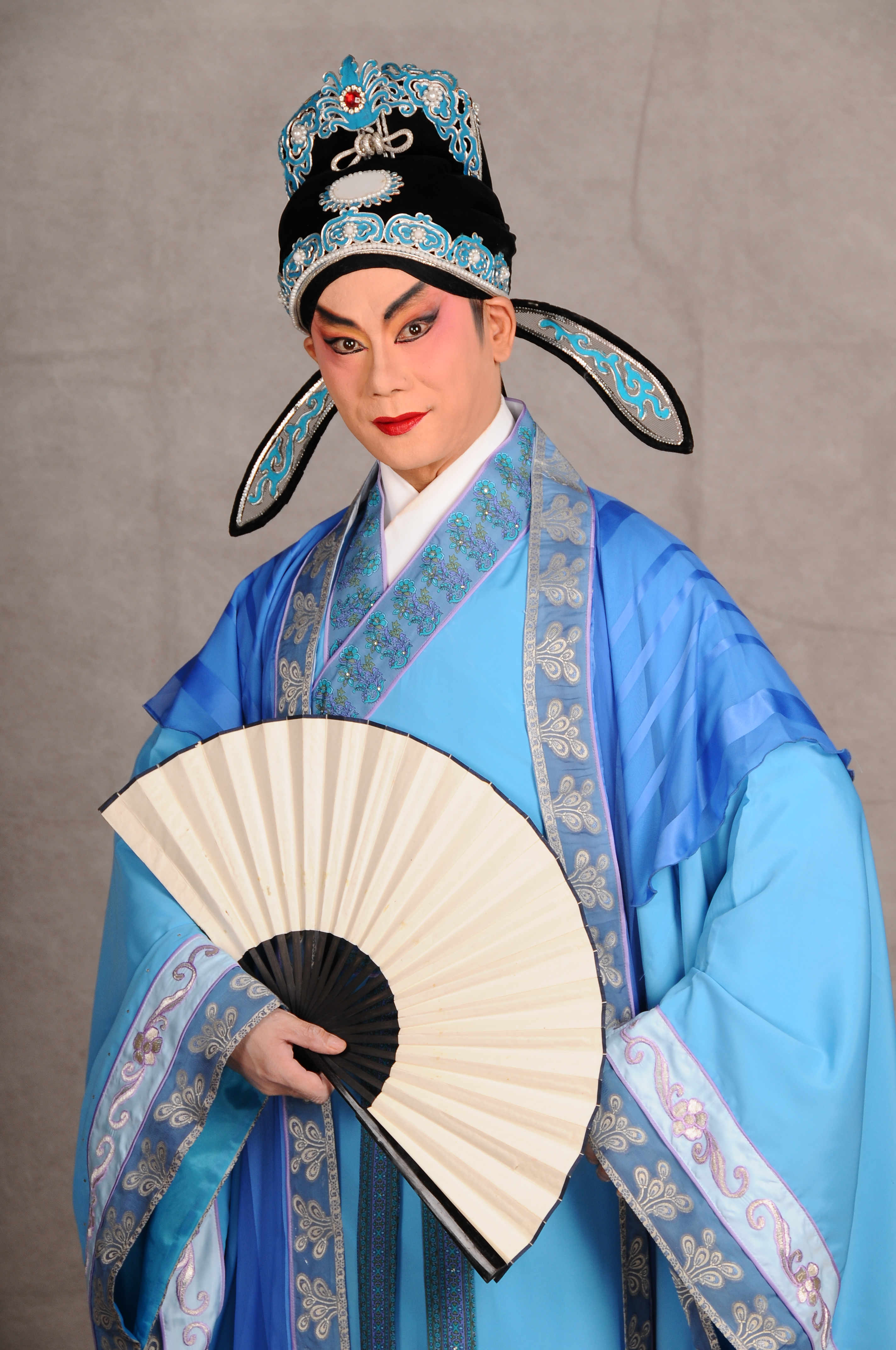 丁凡艺术形象2.JPG