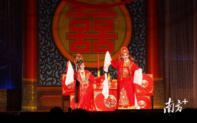 丁凡、蒋文端“两朵梅花”献上经典大戏《洞庭良缘》